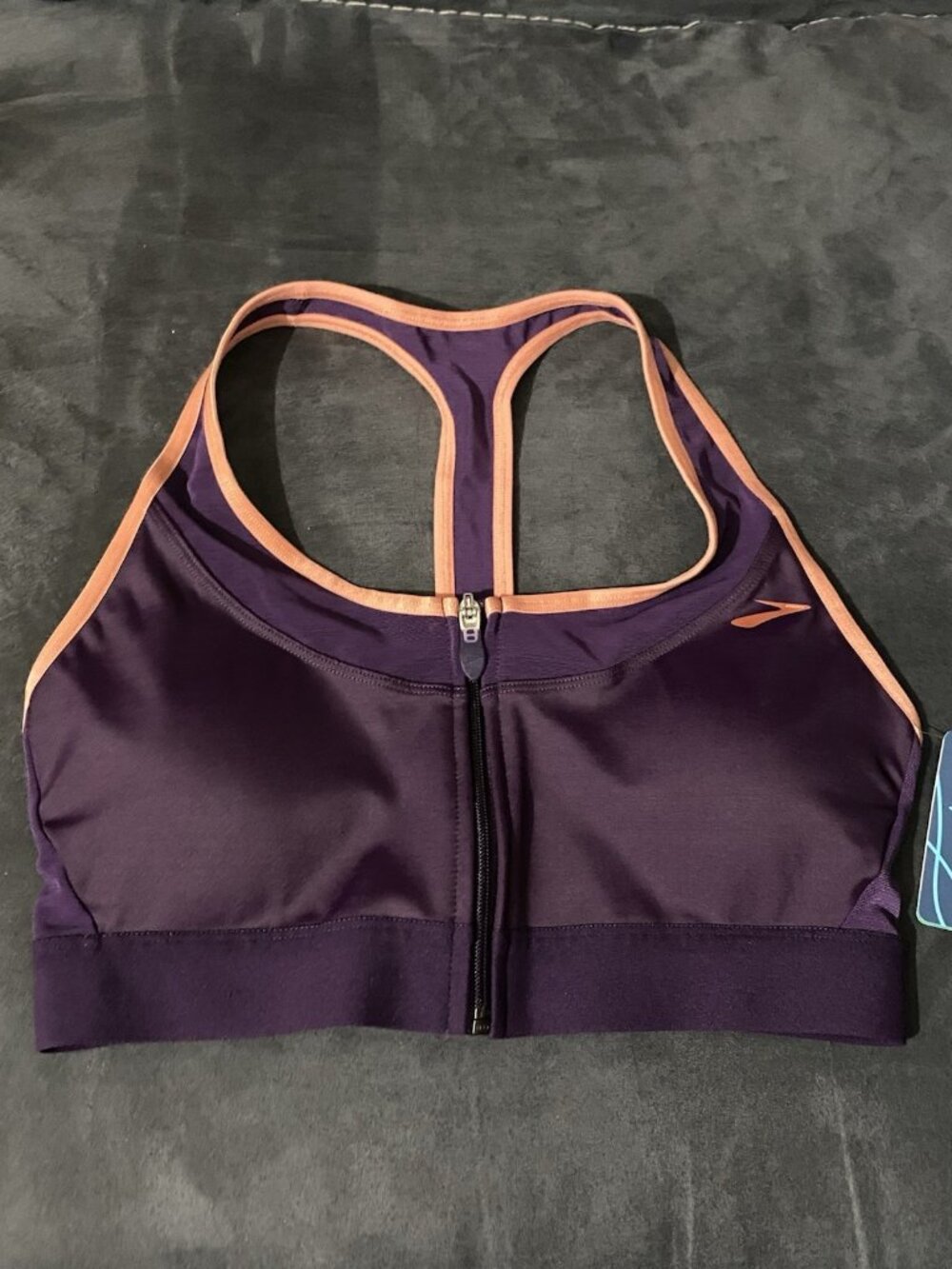 Brooks NWT Size Large Fast Forward Zip Dri layer Berry Rose Gold Sports Bra